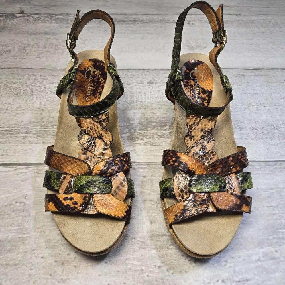 Earthies Orthotic Wedge Heels - Picture 9 of 14